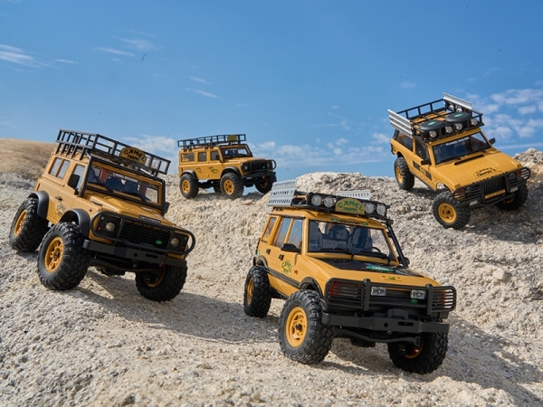 DPFMS12481RTRYL FMS FCX24M Ranger Rover 1:24 Camel Trophy Edition - RTR